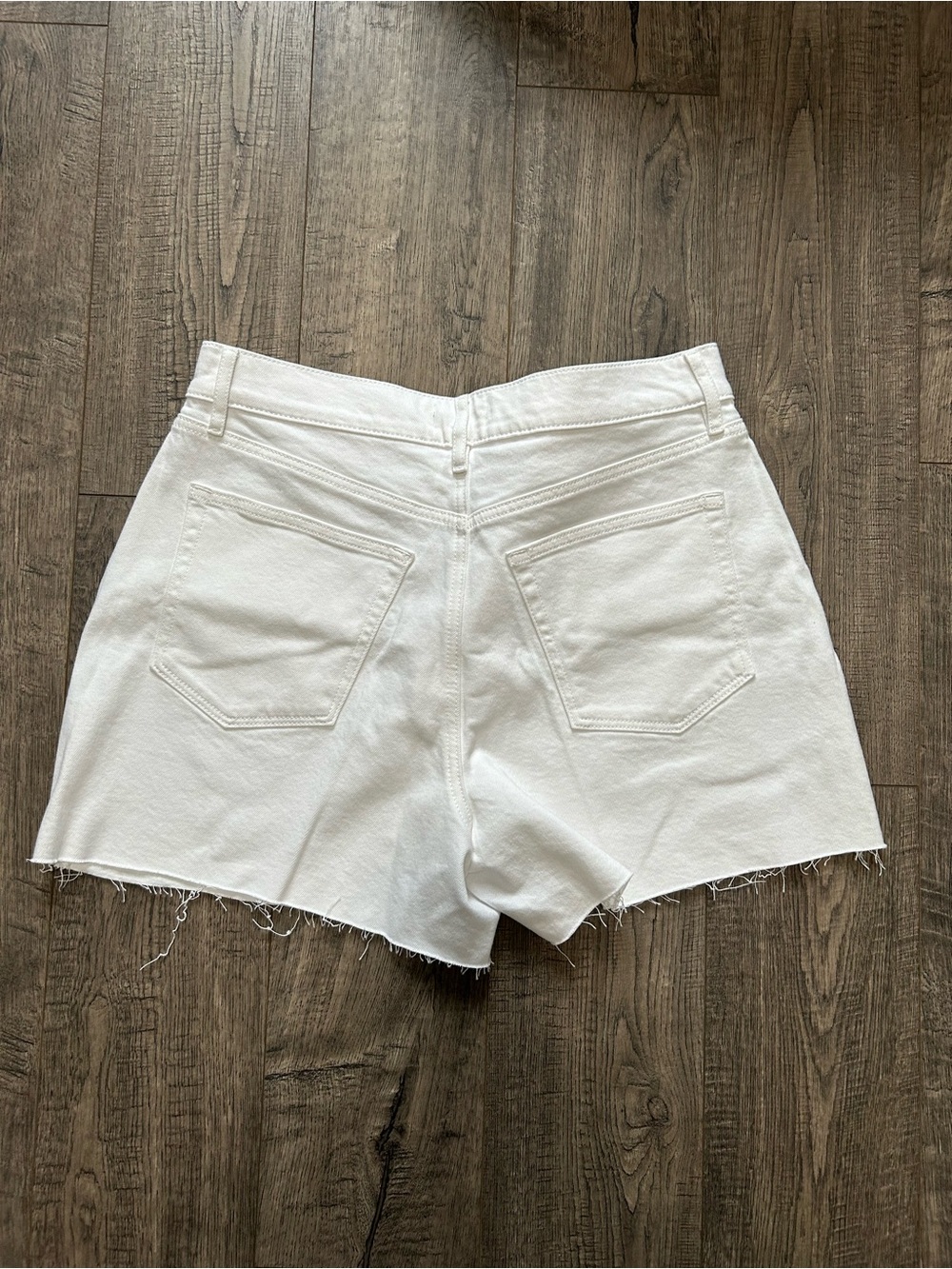 Loft Rivete Denim Shorts - Picture 2 of 4